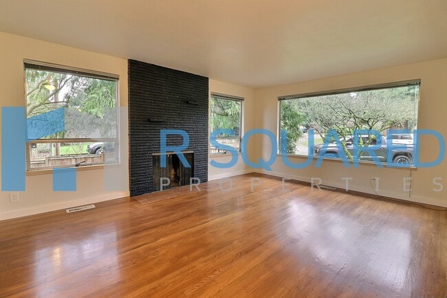 Photo - 13029 2nd Ave NW House