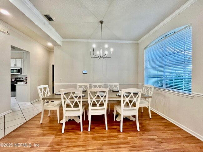 Foto del edificio - 9606 Melvina Rd