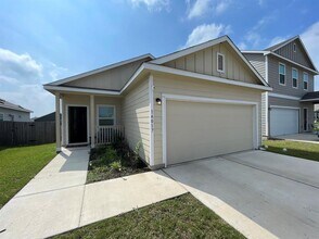 Building Photo - 14017 Saving Grace Wy