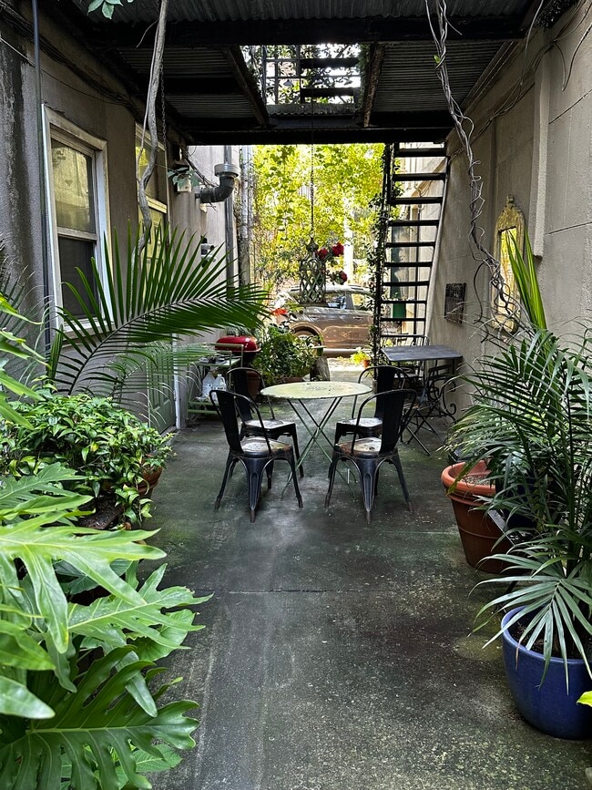 Foto del edificio - 219 Abercorn St