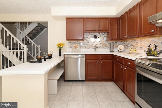 Building Photo - 3622 Woodhaven Ct