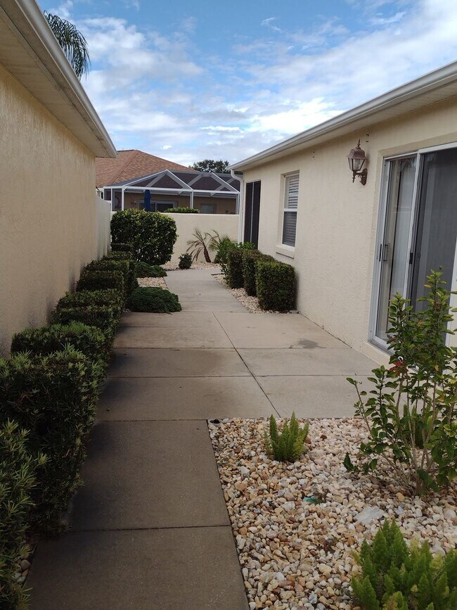 Building Photo - Short Term OR Long Term in The Villages