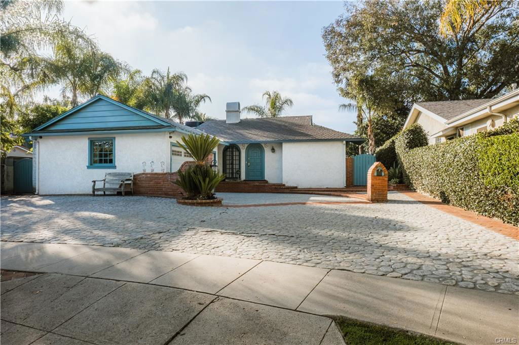 Primary Photo - 19024 Miranda St