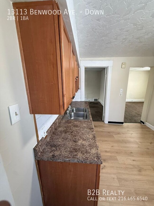 Foto del edificio - 13113 Benwood Ave