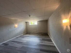 Building Photo - 401 Elmwood Dr
