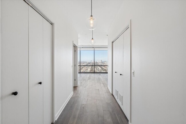 Foto del edificio - 860 W Blackhawk St