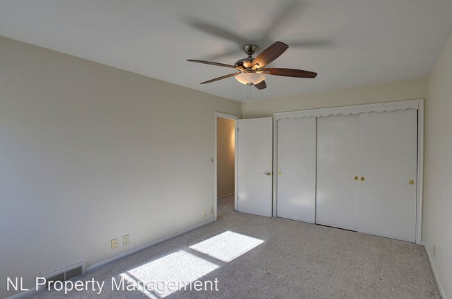 Foto del edificio - 3 br, 1.5 bath House - 2833 S 107th St.