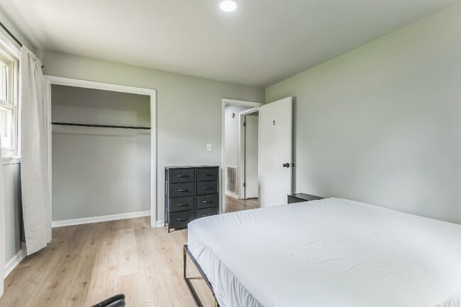 Foto del edificio - 2265 Wildwood Dr