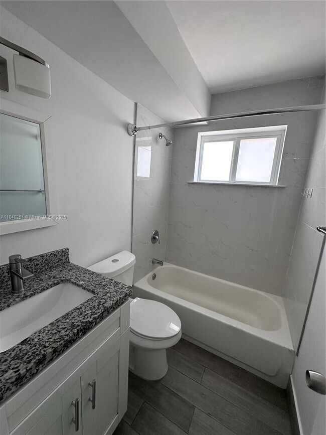 Foto del edificio - 69 NW 35th St