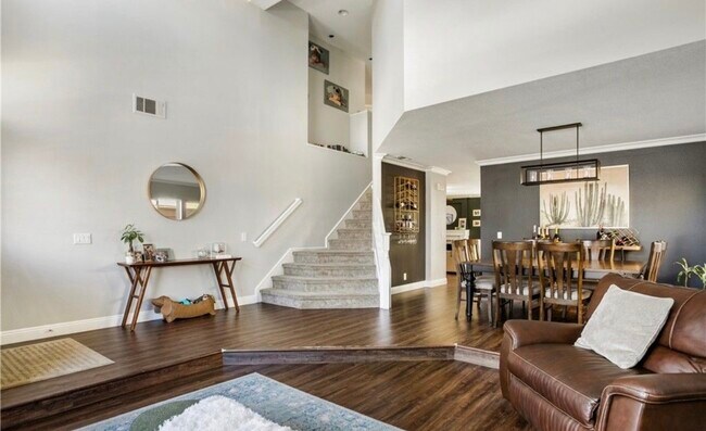 Foto del edificio - 26581 Domingo Dr