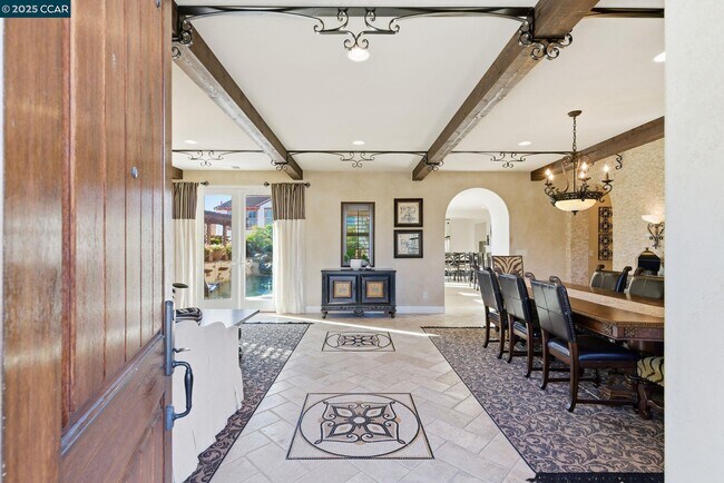 Foto del edificio - 1041 S Wedgewood Rd