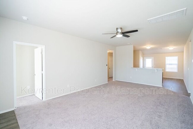 Photo - 1317 S Silver Dr House