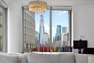 Building Photo - 25 Hudson St