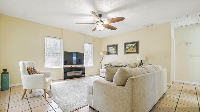 Building Photo - 2506 Formosa Ave