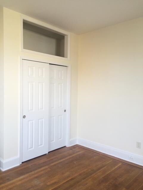 Building Photo - 416 22nd St