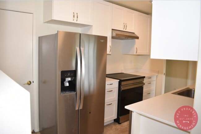 Building Photo - Grantville, Charming 4-Bedroom Home with S...