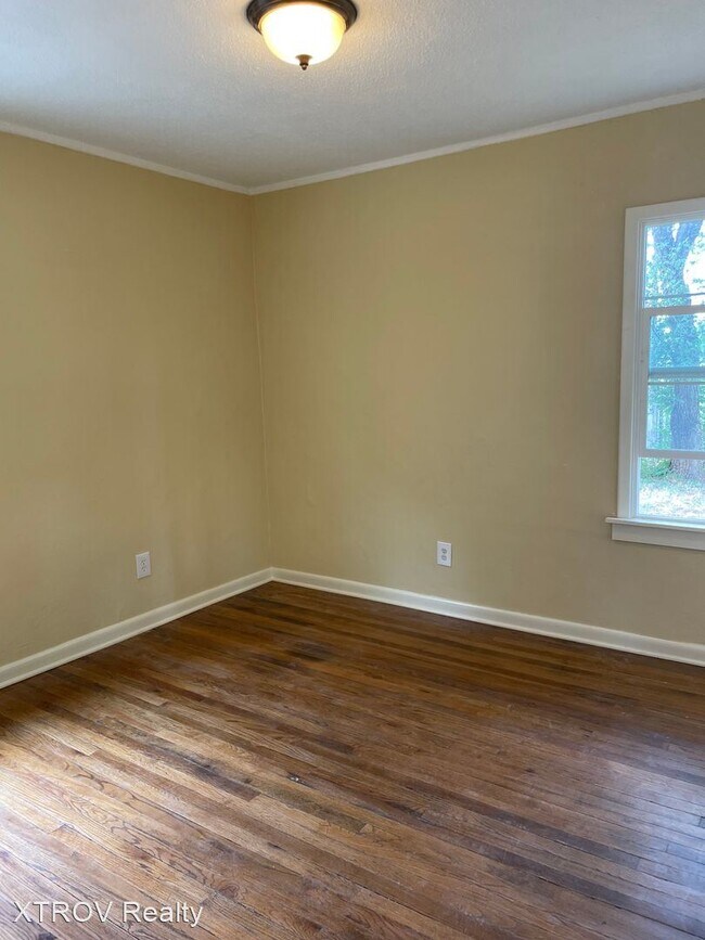 Foto del edificio - 2 br, 1 bath House - 323 N. Linden