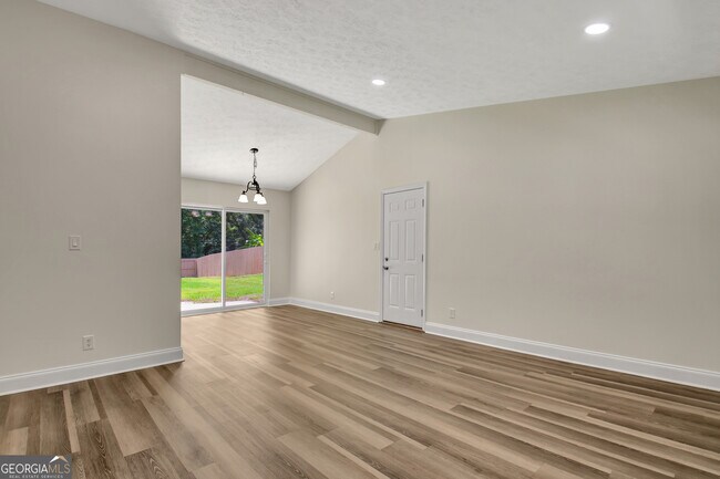 Foto del edificio - 110 Doubletrace Ln