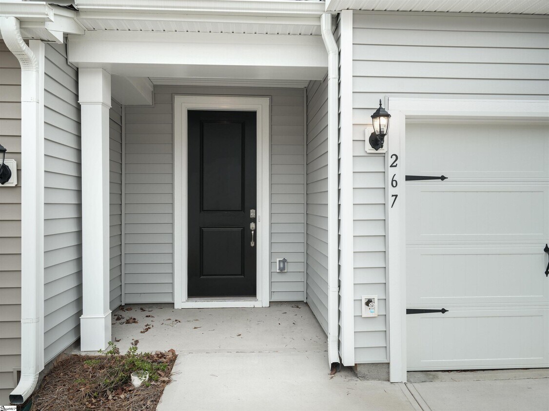 Foto principal - 267 Bryland Wy