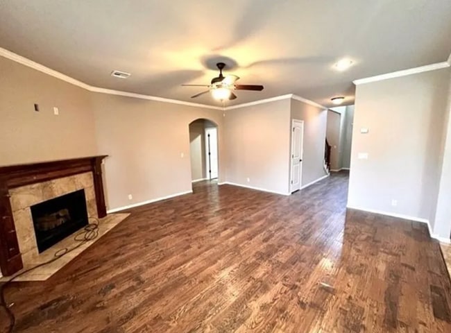 Building Photo - 805 S 71st St