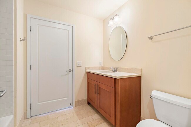 Foto del edificio - 1125 Maxwell Ln