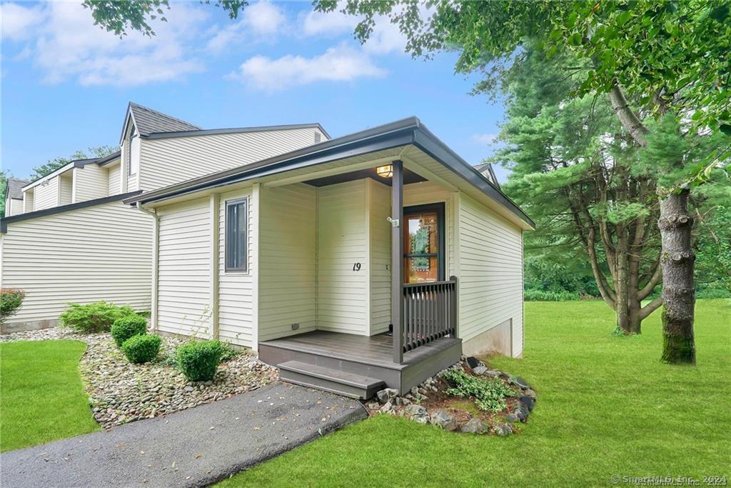 Foto principal - 19 Simsbury Landing