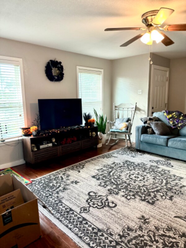 Foto del edificio - 1565 FM 35