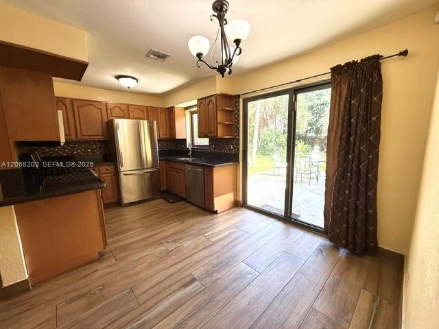 Foto del edificio - 1124 NE 7th St