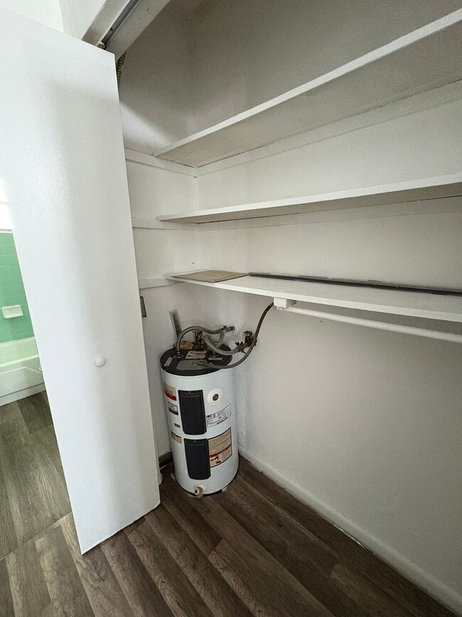 Building Photo - East Point