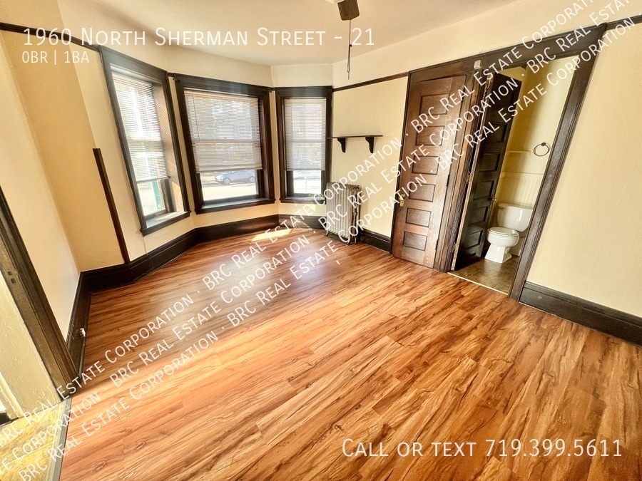 Primary Photo - 1960 Sherman St