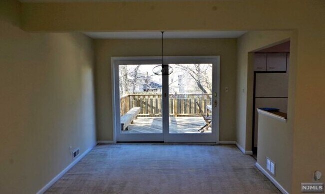 Foto del edificio - 32 Haines St