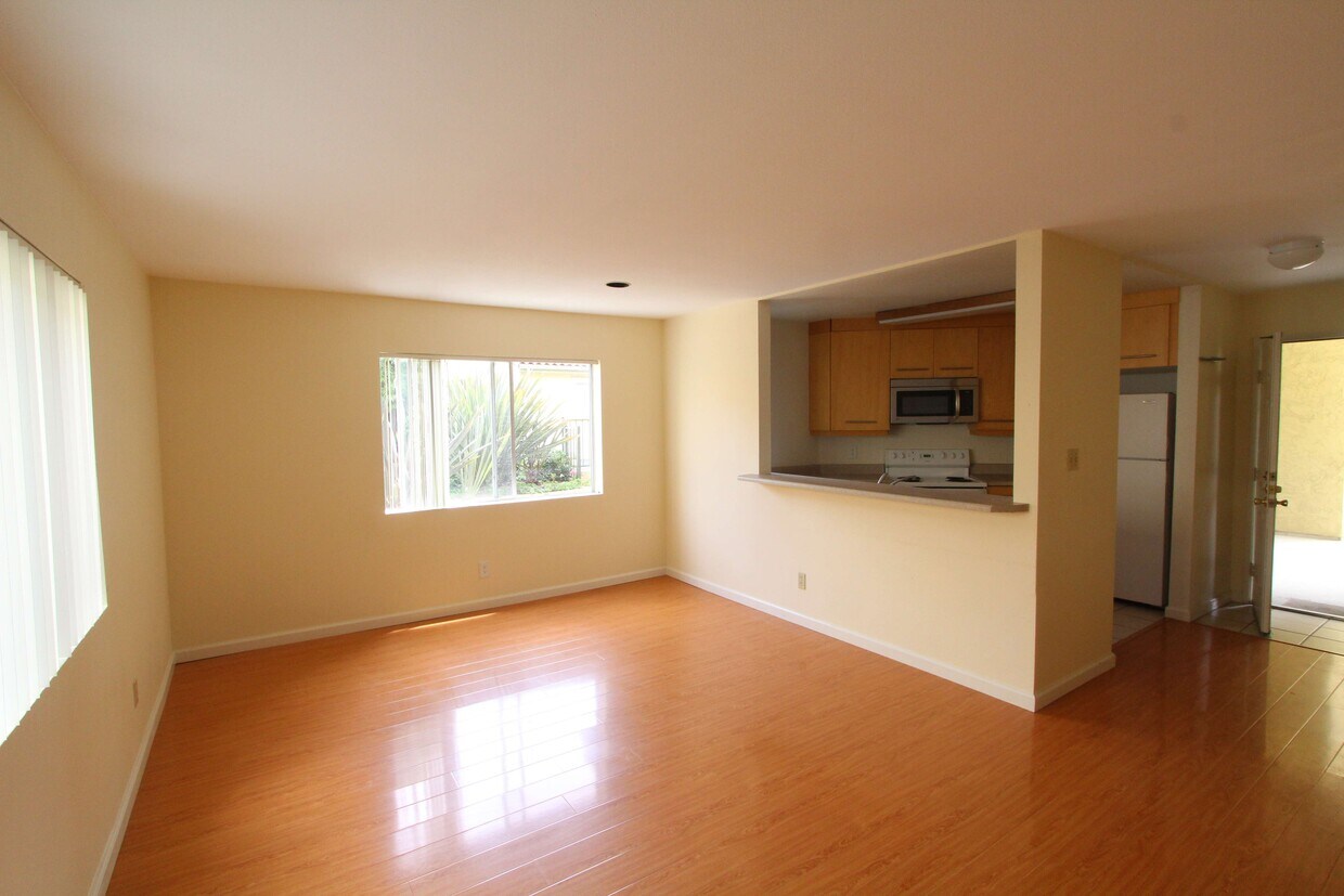 Living room - 7545 Charmant Dr