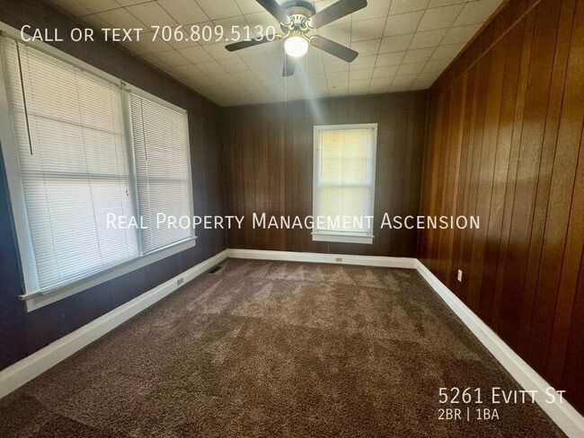 Building Photo - 5261 Evitt St