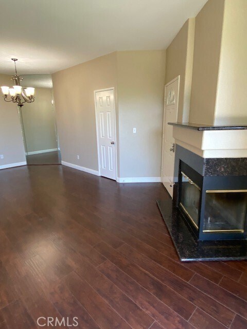 Building Photo - 1018 S Farralon Ln