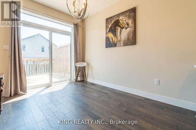 Building Photo - 1960 Dalmagarry Rd