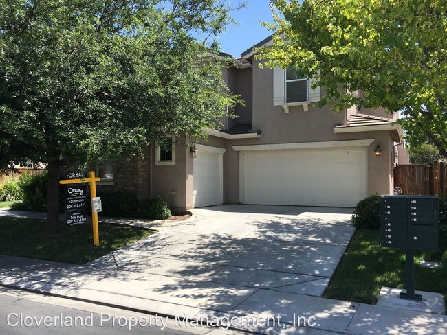 Building Photo - 4 br, 3 bath House - 1324 Horizon Lane