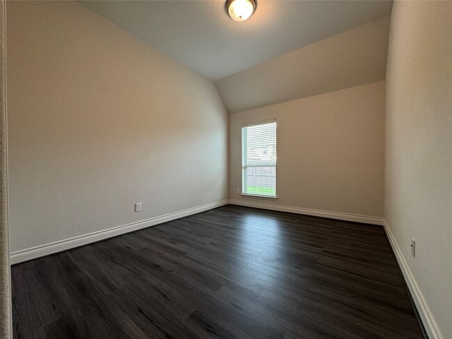 Building Photo - 10323 Granite Ct