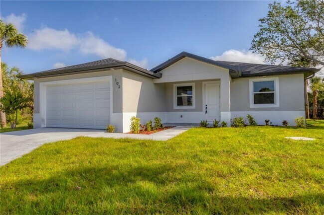 Foto del edificio - 102 Arrow Ln