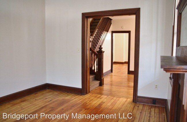 Building Photo - 418-420 S Market St