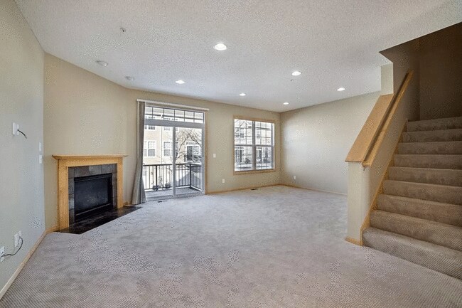 Living Area - 10024 Gentian Dr