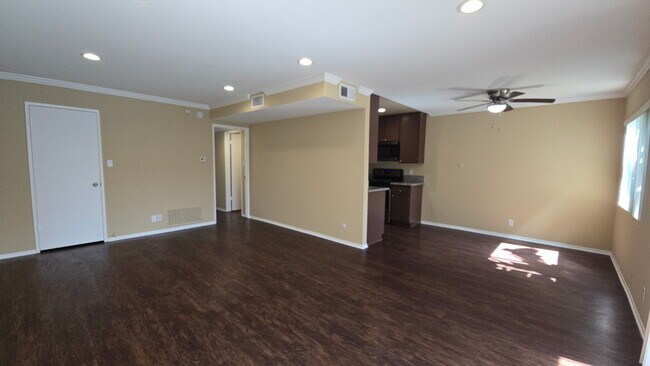 Foto del edificio - 338 S Arroyo Dr