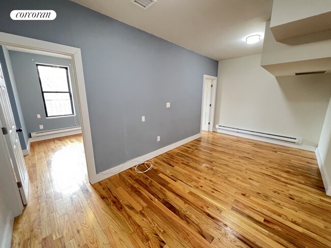 Foto del edificio - 232 Schenectady Ave