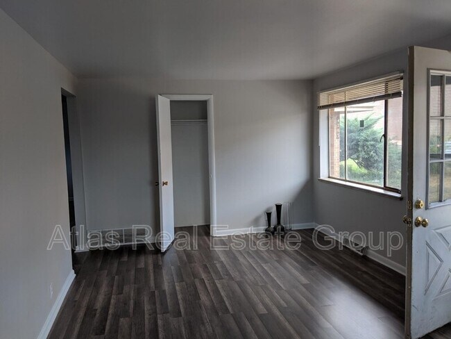 Foto del edificio - 4785 Carr St