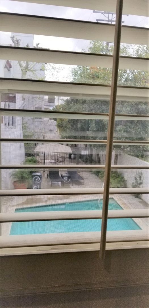Interior Photo - La Ventana