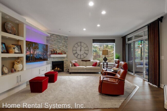Foto del edificio - 7400 Edinborough Way