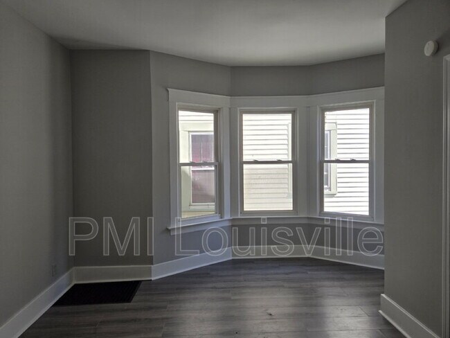 Foto del edificio - 607 N 39th St