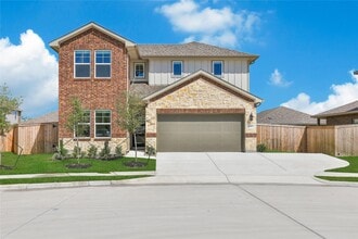 Building Photo - 12107 Willow Holw Ln