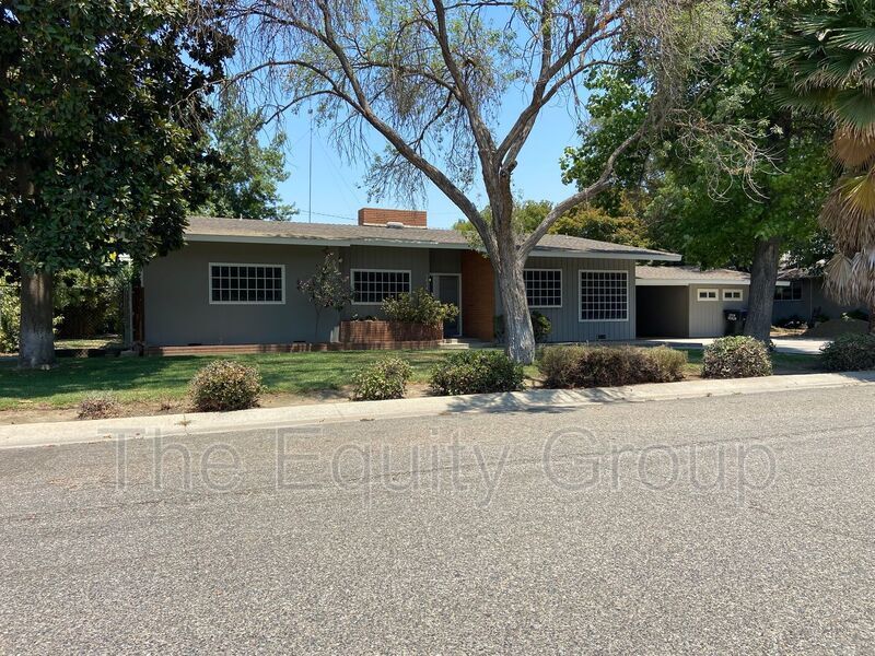 Primary Photo - 1434 W Feemster Ave