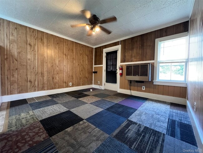 Building Photo - 70 Minnewaska Trail