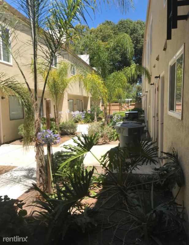 Building Photo - 2 br, 1 bath Condo - 625 D St B Unit B